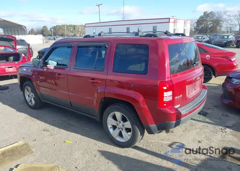 2014 Jeep Patriot Limited z USA, uszkodzony, nr VIN 1C4NJRCBXED728736